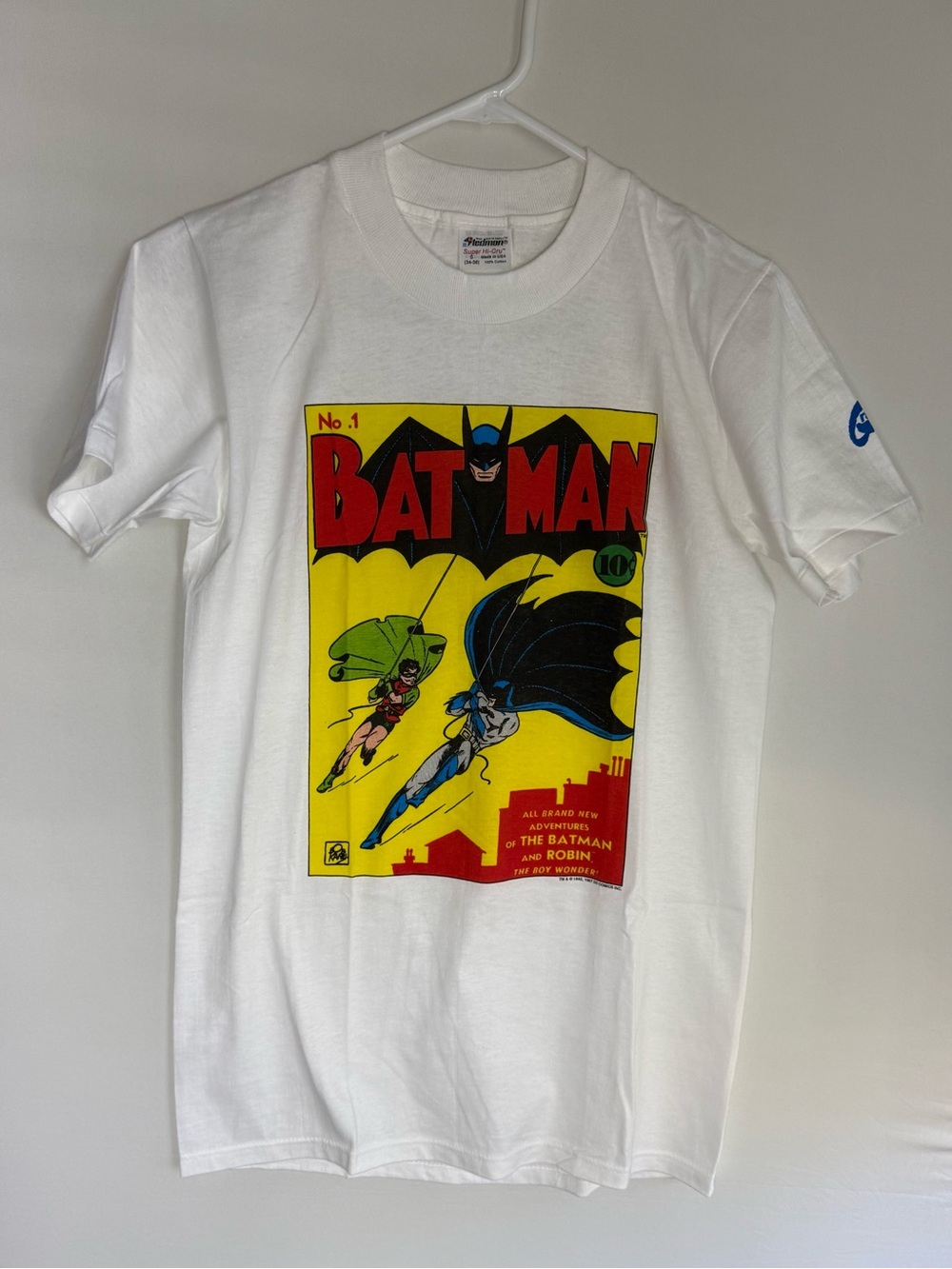 Vintage 90’s Stedman GRAPHITTI Batman Comics 1
Batman & Robin T-shirt • NWOT • M